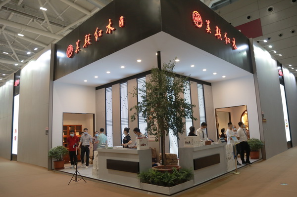 美聯(lián)紅木深圳家具展展館極具東方特色